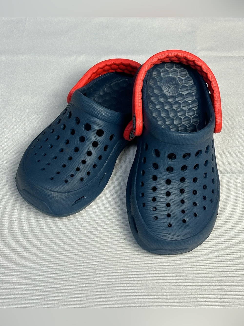 Joybees Toddler 8/9 Navy Clog Red Heel Strap Water Outdoor Shoes Breathable